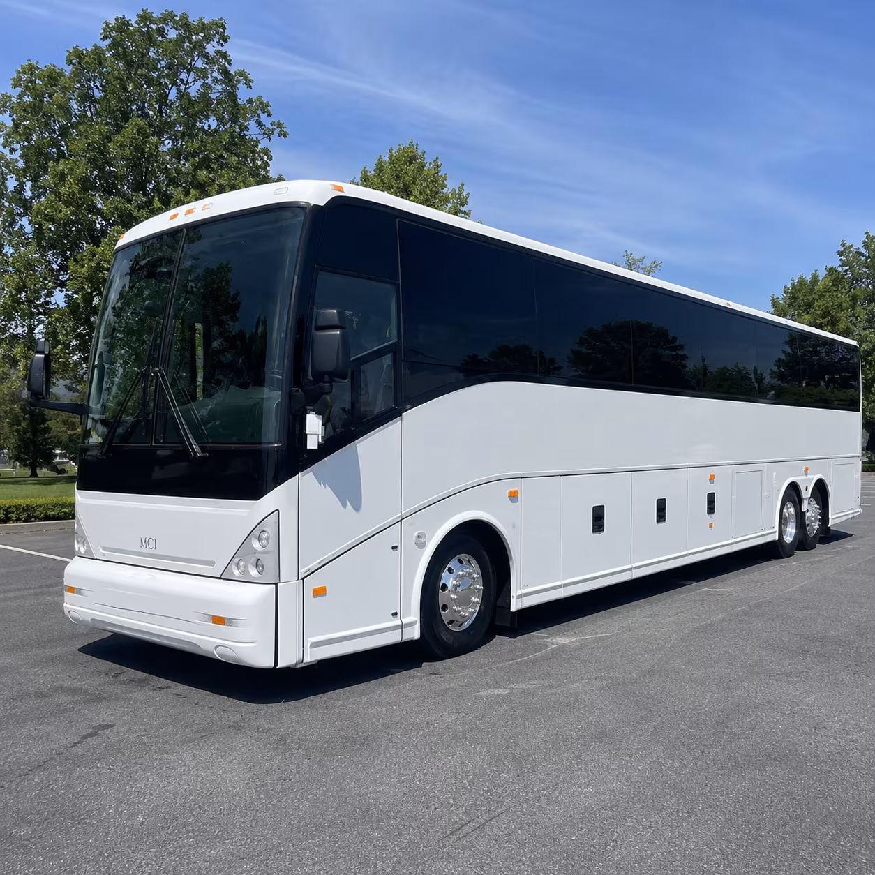 lowell airport shuttle bus rentals for private groups