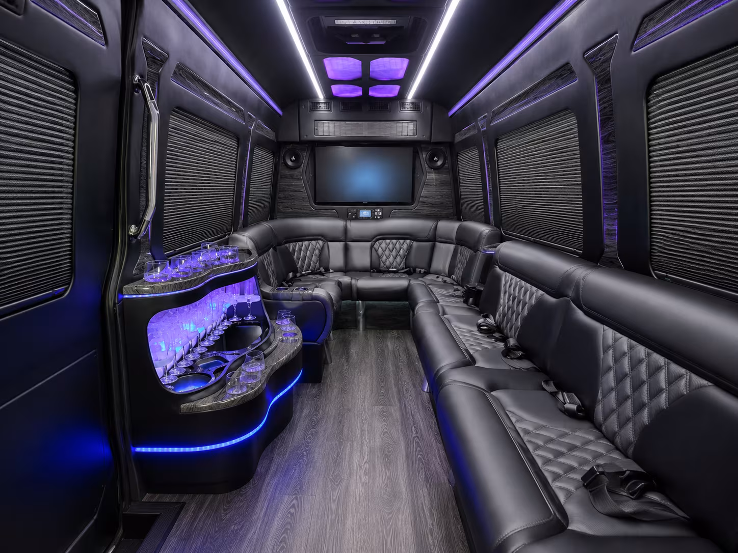 lowell custom day trip and driving tour bus rentals